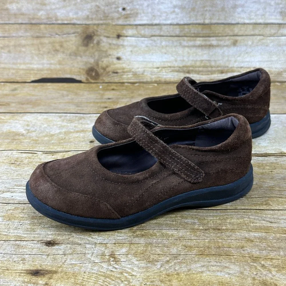 Stride Rite Molly Brown Leather Mary Jane 11.5W Kids Suede Girls Flower Preppy